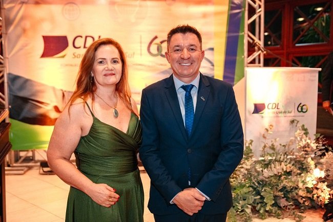 Posse festiva da CDL Santa Cruz